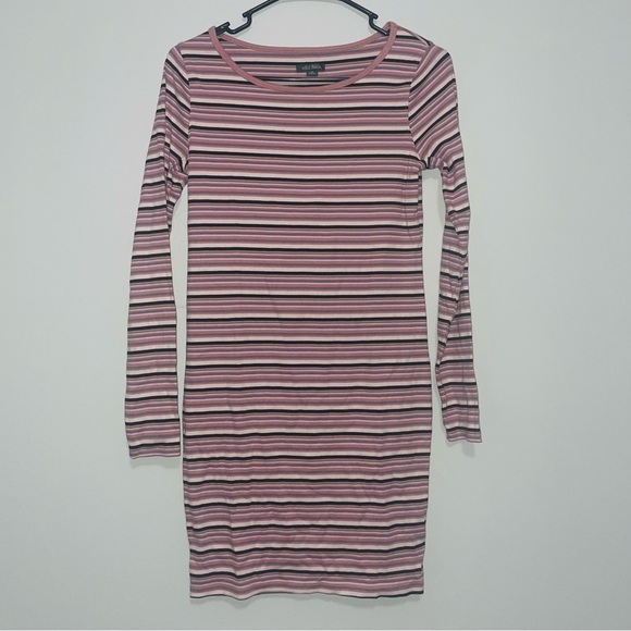 Wild Fable Striped Long Sleeve Dress - Picture 2 of 8